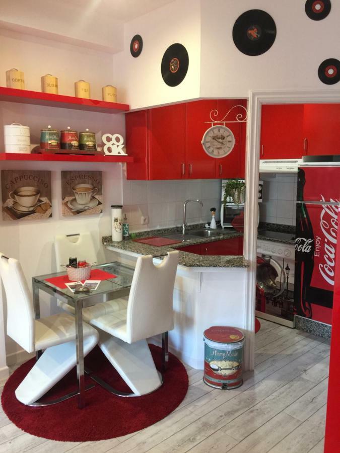 Ferienwohnung Apartamento En Pleno Centro A Coruña Exterior foto